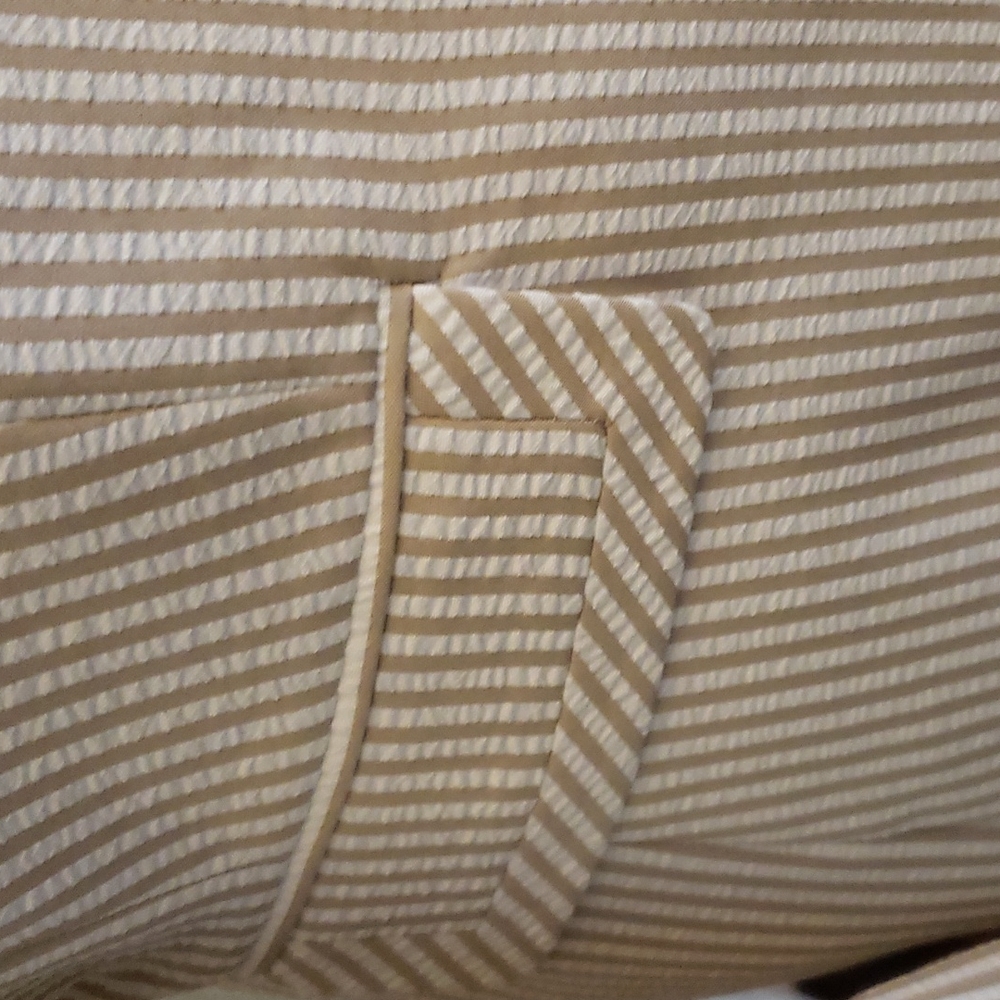 Tahari Arthur S. Levine blazer - Picture 3 of 9